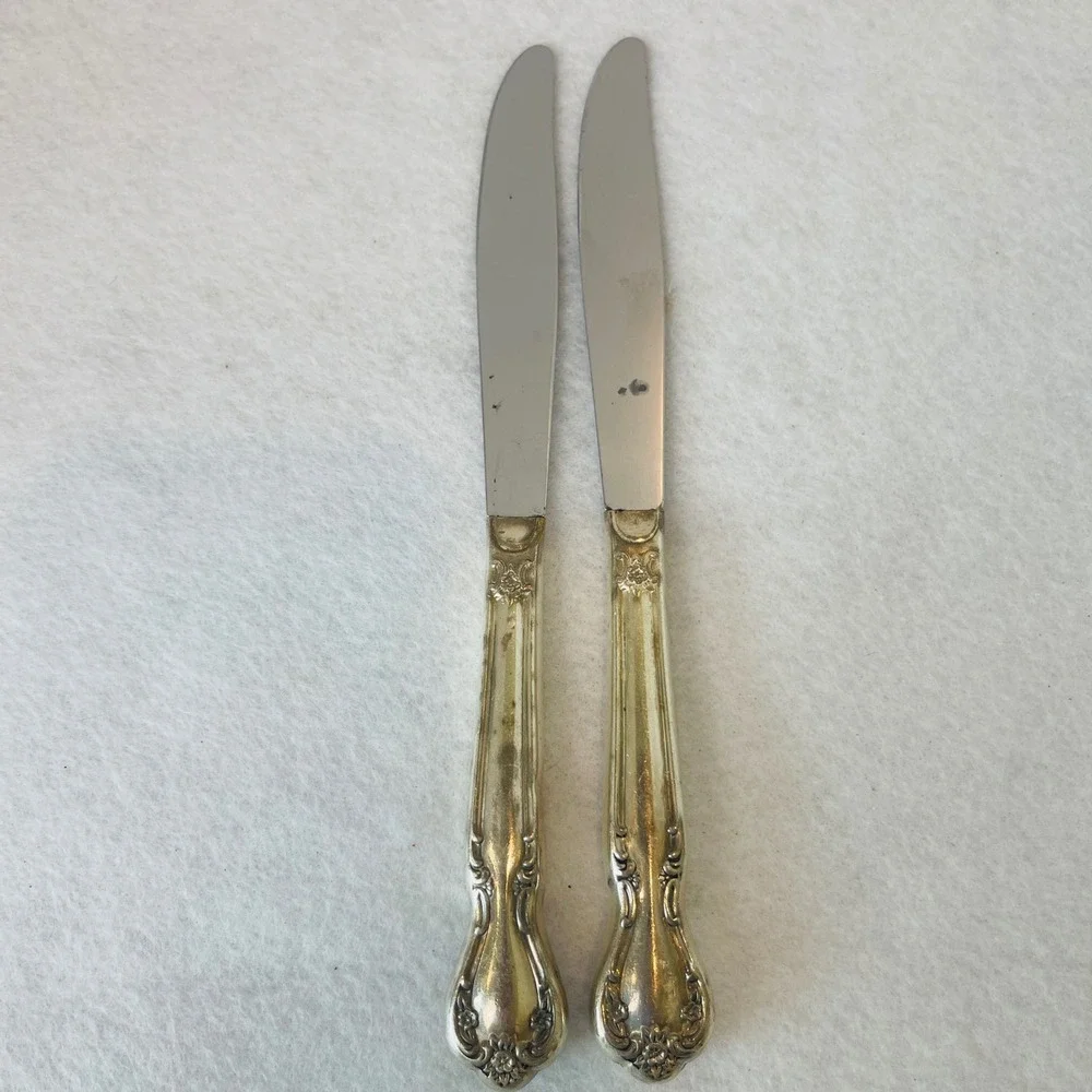 Vintage Silver Plated Floral Scroll Dinner Knives Set of 2 Stainless Blade 8.5